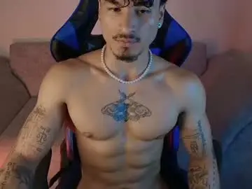 Chaturbate Nude Webcam of thomas_fit1
