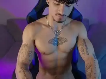 Chaturbate Watch Live Sex Cams of thomas_fit1
