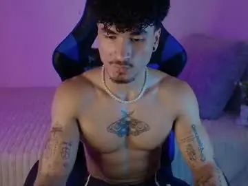 Chaturbate Adult Video Chat of thomas_fit1