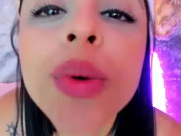 Chaturbate Watch Live Sex Cams of belleanderson