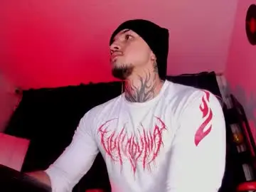 Chaturbate Best live sex cam show of thebeastmaster_