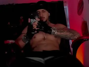 Chaturbate Best live sex cam show of thebeastmaster_