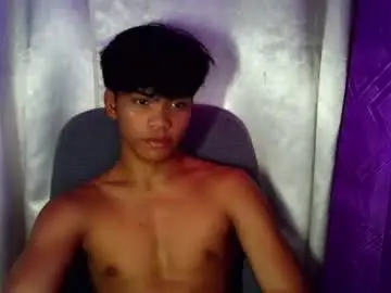 Chaturbate Live Sex of yourboycumrain