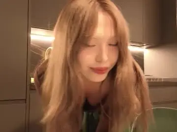 Chaturbate Adult Video Chat of amyalwayshere