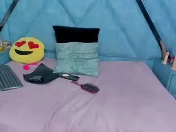 Chaturbate Watch Live Sex Cams of aura_love69