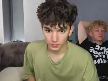 Chaturbate Sex Chat of em_chipsi