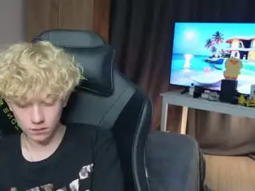 Chaturbate Live Sex of em_chipsi