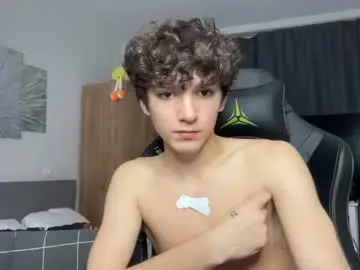 Chaturbate Live Porn of em_chipsi