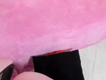 Chaturbate Adult Webcams of isa_doll0