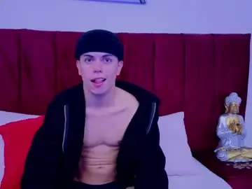 Chaturbate Nude Webcam of lucho6_9