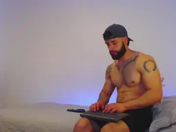 Chaturbate Live Sex of max_xl_