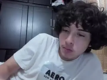 Chaturbate Free Live Porn of picaszomilos350