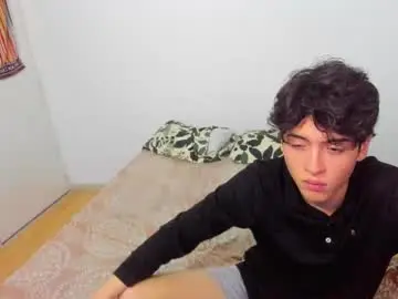 Chaturbate Adult Webcams of picaszomilos350