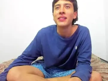 Chaturbate Live Sex Cam of picaszomilos350