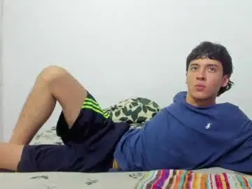 Chaturbate Adult Video Chat of picaszomilos350