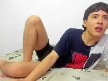 Chaturbate Adult Webcam of picaszomilos350