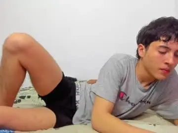 Chaturbate Sex Cam of picaszomilos350