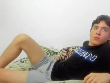 Chaturbate Free Porn Cam of picaszomilos350
