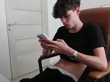 Chaturbate Live Sex Cam of thomas_brons