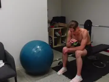 Chaturbate Live Sex Cam of thomas_brons