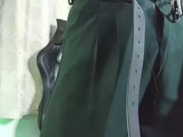 Chaturbate Live Sex Cam of xxxhome_alonexxx