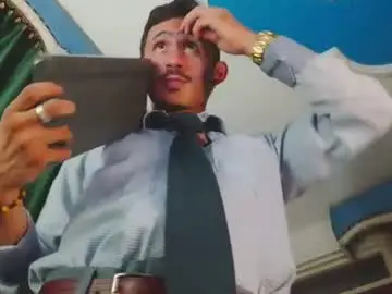 Chaturbate Live Sex Cam of xxxhome_alonexxx