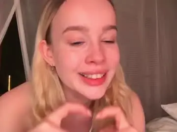 Chaturbate Nude Webcam of _kkkhaleesi_
