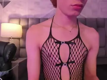 Chaturbate Adult Video Chat of angeldoll_1