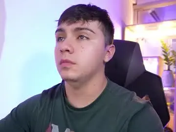 Chaturbate Live Sex of aron__cooper