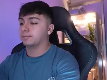 Chaturbate Adult Webcams of aron__cooper