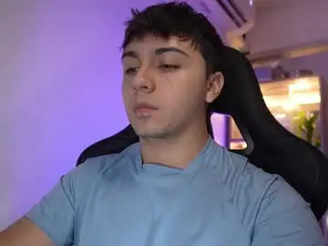 Chaturbate Private Sex Chat of aron__cooper