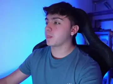 Chaturbate Free Live Porn of aron__cooper