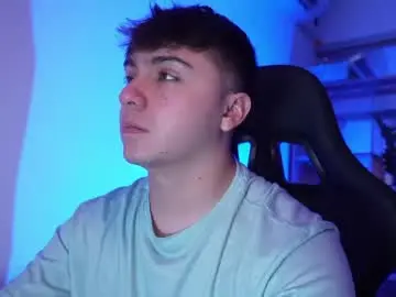 Chaturbate Sex Chat of aron__cooper