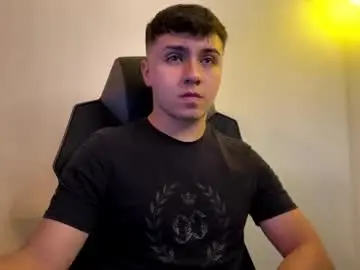 Chaturbate Adult Video Chat of aron__cooper