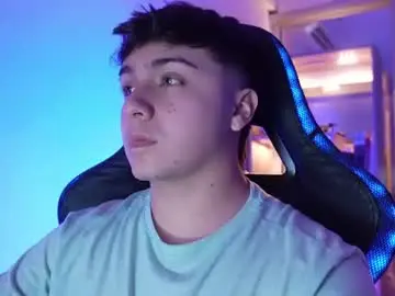 Chaturbate Sex Cam of aron__cooper