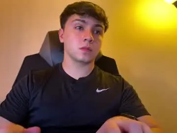 Chaturbate Sex Cam of aron__cooper