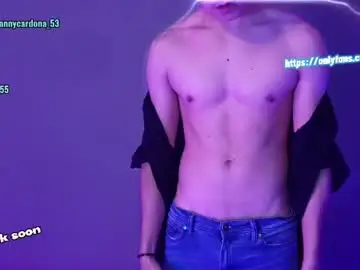 Chaturbate Nude Webcam of aron__cooper