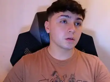 Chaturbate Free Live Porn of aron__cooper