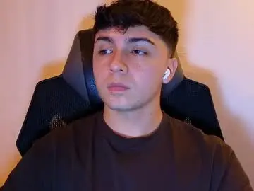 Chaturbate Sex Cam of aron__cooper