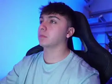 Chaturbate Watch Live Sex Cams of aron__cooper