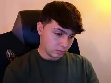 Chaturbate Live Sex of aron__cooper