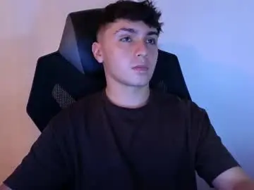 Chaturbate Live Porn of aron__cooper