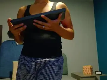 Chaturbate Free Porn Cam of axe_lblaze_