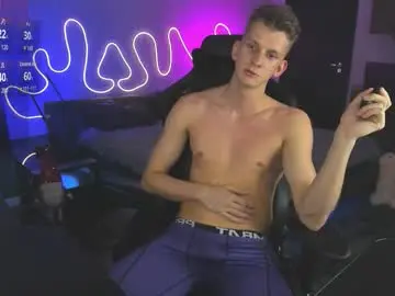 Chaturbate Free Porn Cam of bradmaloney