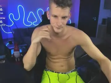 Chaturbate Live Sex Cam of bradmaloney