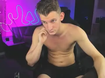 Chaturbate Live Sex Cam of bradmaloney