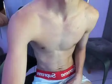 Chaturbate Adult Webcams of isaaclatino