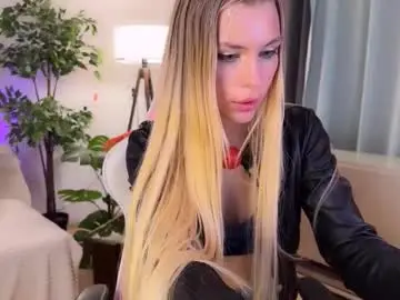 Chaturbate Best live sex cam show of sakupandora2