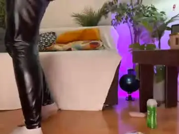 Chaturbate Nude Webcam of sakupandora2
