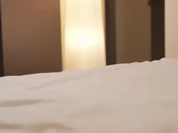 Chaturbate Watch Live Sex Cams of villanelle_l